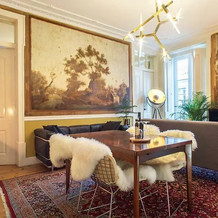 Chiado Nobre 2 Bedroom * Lisbon